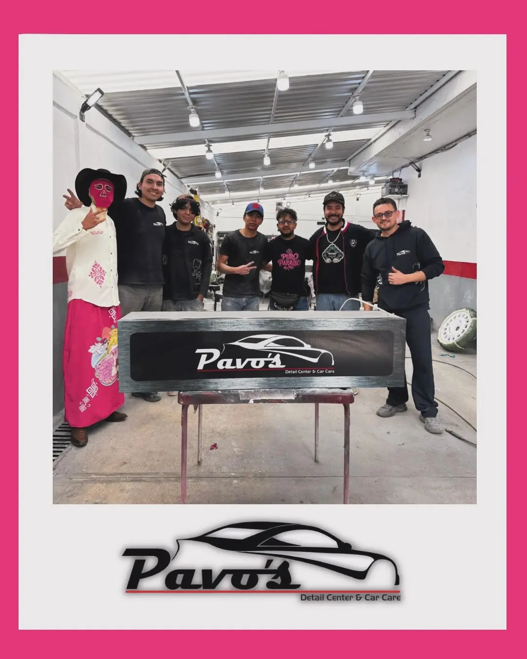 Equipo de Pavo’s dentro del taller de Huauchinango